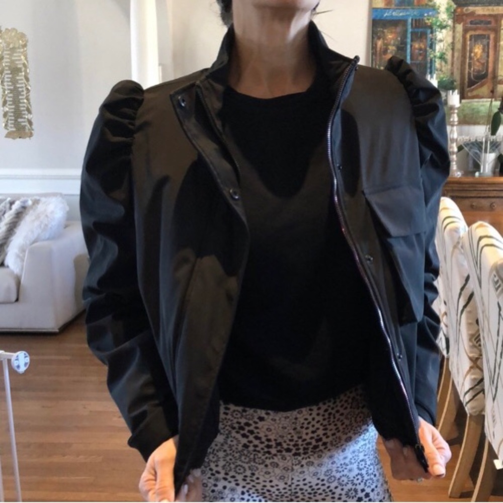 NWT Zara bomber with puff sleeve size S